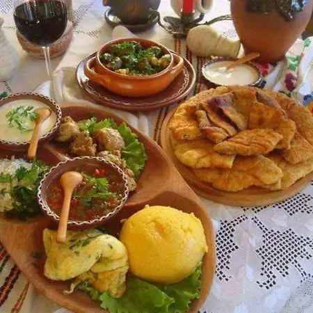 Punct Gastronomic Local Acasa La Vero Country house Schiulesti